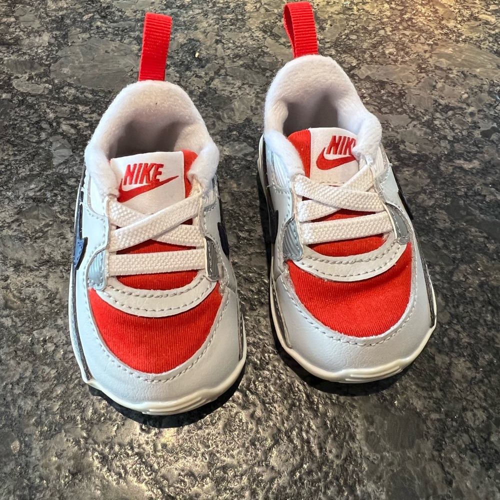 Baby Nike sneakers- great condition. Size 2c
